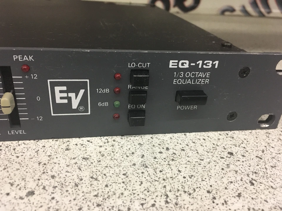 Electro-Voice EQ-131 31 Band 1/3 Octave Mono Graphic Equalizer XLR, 1/4" TRS - Image 3 of 4
