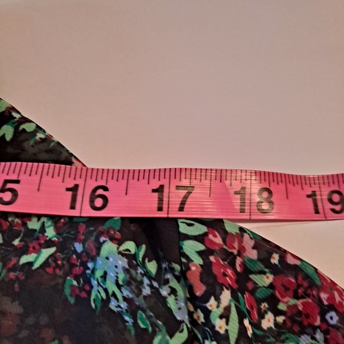 Rue 21 Button Up Ruffle Black Floral Blouse Shirt Sleeve Women's Top Size XL - Picture 7 of 9