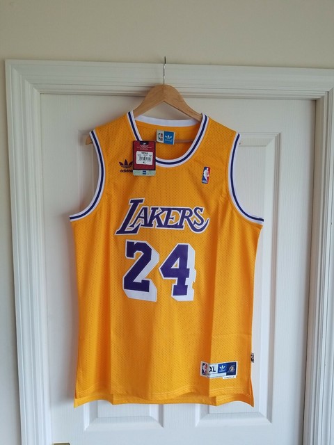 lakers hardwood classics