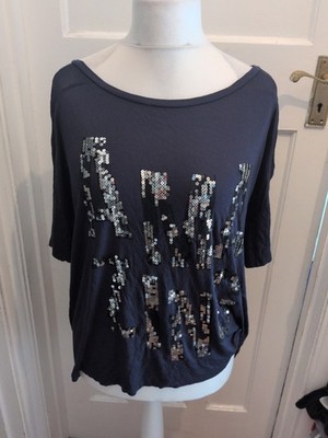 Next 18 Kurzarmshirt dunkelblau mit silbernen Pailletten