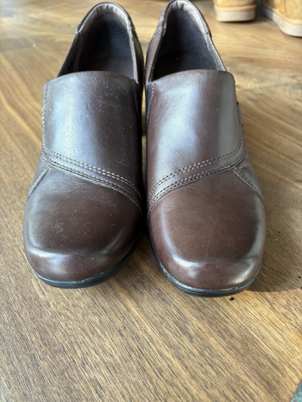 CLARKS Bendables Brown Leather Loafers Slip-On Pumps Heels Women's Size 9 Medium