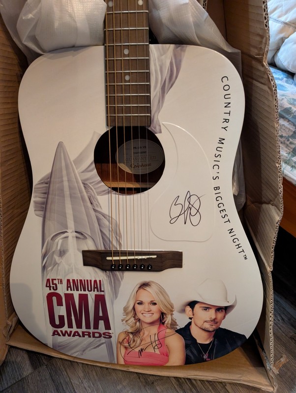 Epiphone DR-100 Dreadnought 6-String RH White 45th Annual CMA Graphic