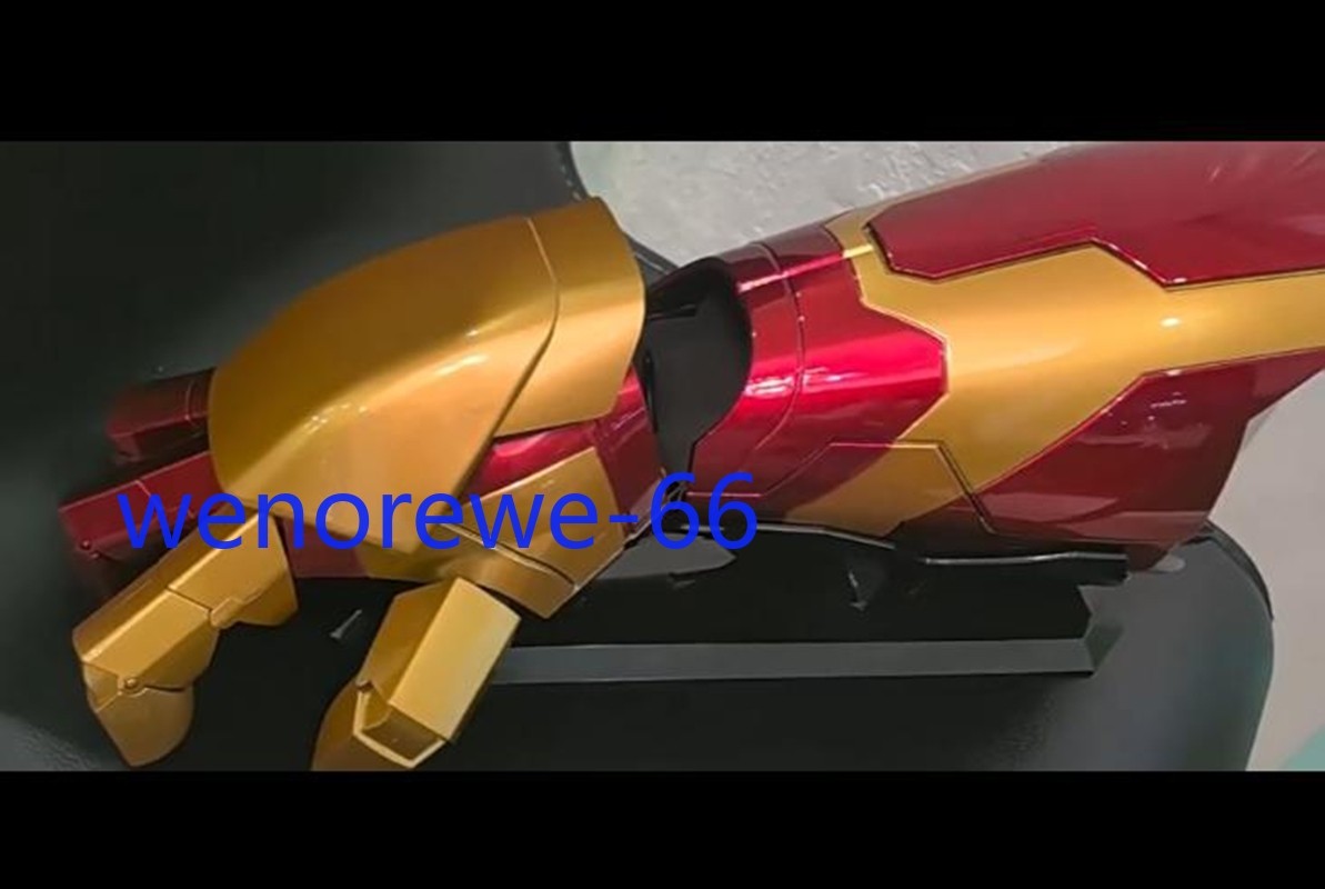 Iron Man MK42 Gauntlet 1/1 Wearable Arm Glove w/ Opening