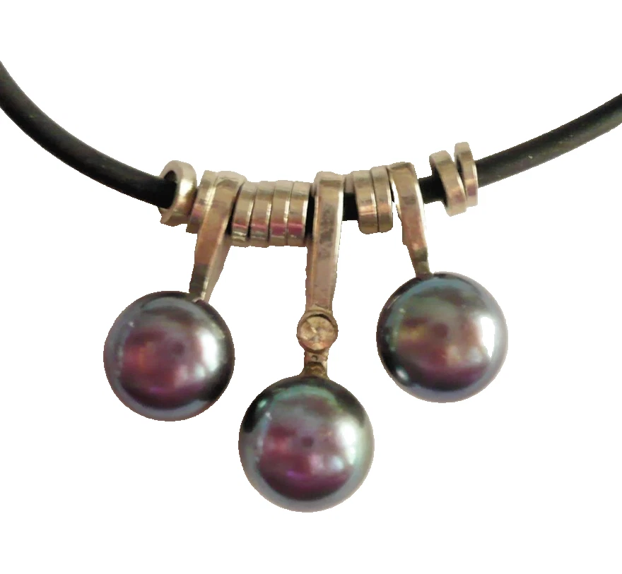 Kautschuk Kettchen schwarz mit 3 anthrazid Perlen + Strass ModeSchmuck NEU - Bild 1 von 2