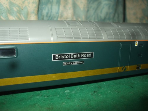 HORNBY CLASS 47 FIRST GREAT WESTERN GREEN LOCO BODY ONLY - BRISTOL BATH ROAD - Picture 5 of 5