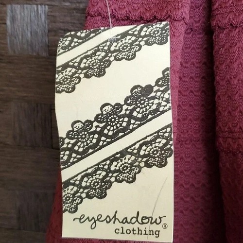Eyeshadow Pleated Cranberry Mini Skirt Size Medium FAST FREE SHIPPING! - Picture 3 of 4