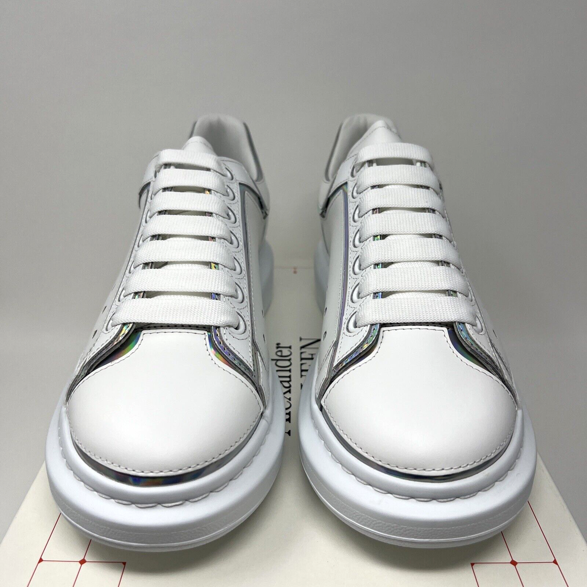 Alexander McQueen Men's Oversized Leather Sneakers Size 43 Alexander McQueen Men's Oversized Leather Sneakers Size 43