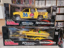 M&M's CANDIES SPORTSMAN SERIES "#36 Chevy Suburban/Triton Boat" ERTL 1:18! XLNT!