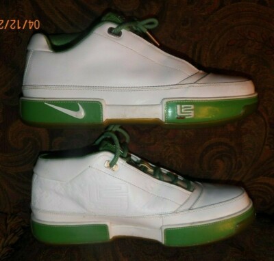 lebron low st