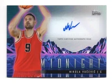 Nikola Vucevic 2023-24 Midnight Basketball Horizon Signatures #HS-NV Bulls AUTO
