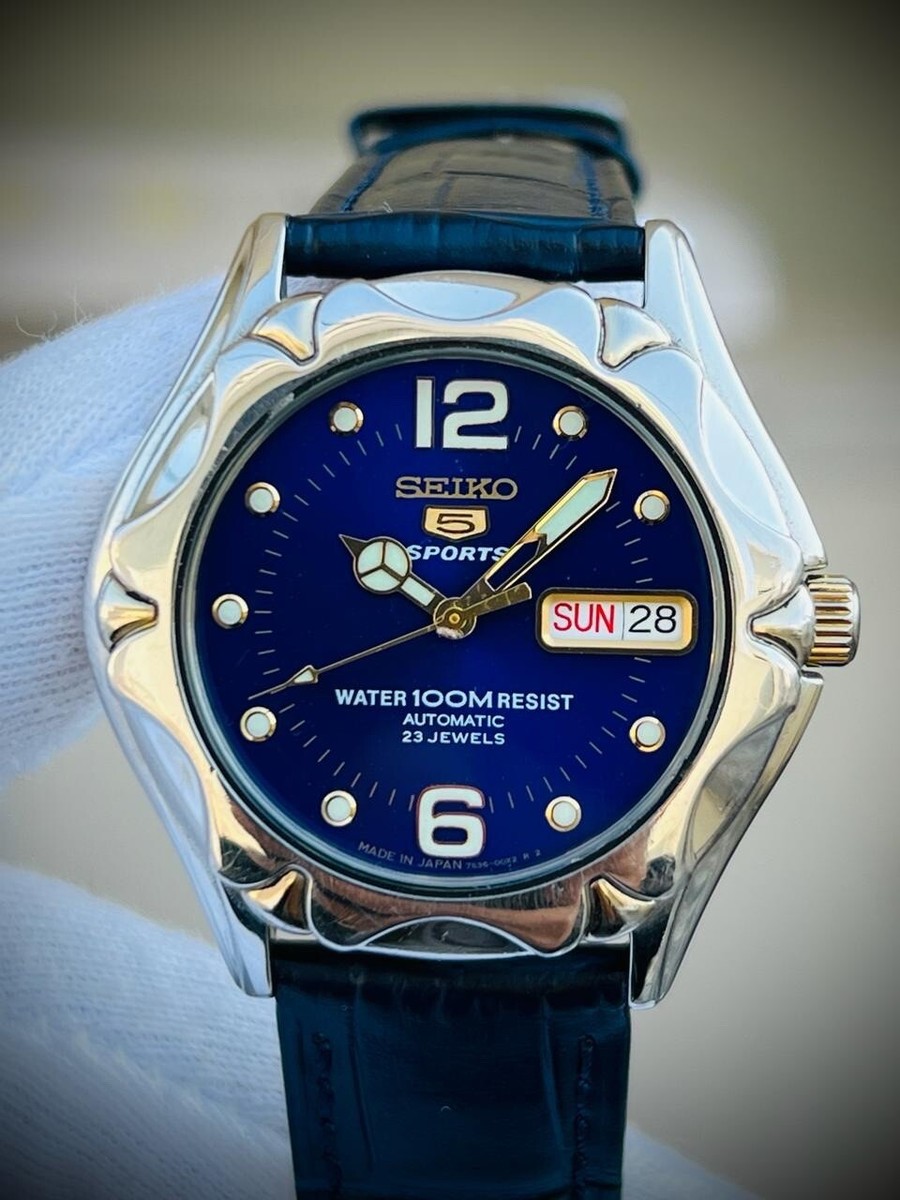 Vintage Watch Seiko 5 Sports 100m 23 Jewels 7S36-00M0 Gents Watch, 40mm UFO Blue Vintage Watch Seiko 5 Sports 100m 23 Jewels 7S36-00M0 Gents Watch, 40mm UFO Blue
