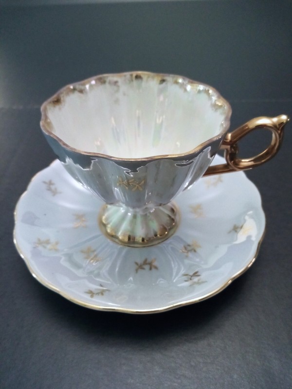 GRANTCREST, CORSET SHAPED, TEA CUP AND SAUCER