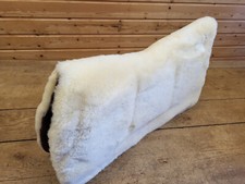 Lammfell Westernpad Sattelpad polsterbar honiggelb/braun Größe S