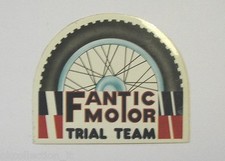 VECCHIO ADESIVO MOTO / Old Sticker FANTIC MOTOR TRIAL TEAM (cm 8 x 6) **