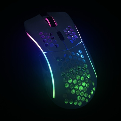 Glorious Model D Gaming-Maus optisch, LED-Beleuchtung, 6 Tasten, weiß