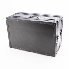 Ikan Atlas 19.5" Studio/Field Monitor with Integrated Hard Case - SKU 2042726
