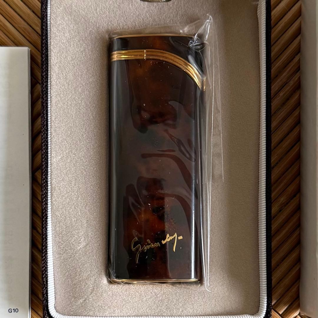 GIVENCHY Tortoiseshell Lighter New Unused Collectible thumbnail 2