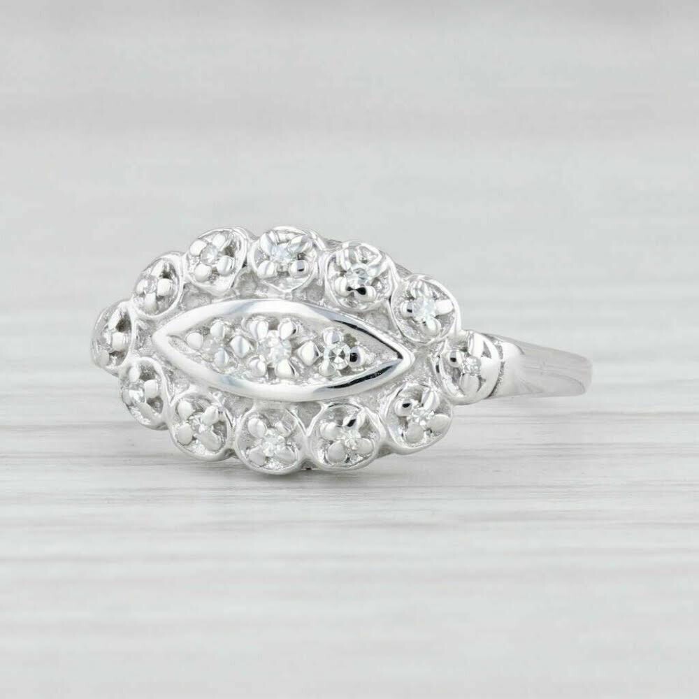 Vintage Ring With 1.97 CT Round Stone Princess Ring 14K Vintage Ring With 1.97 CT Round Stone Princess Ring 14K