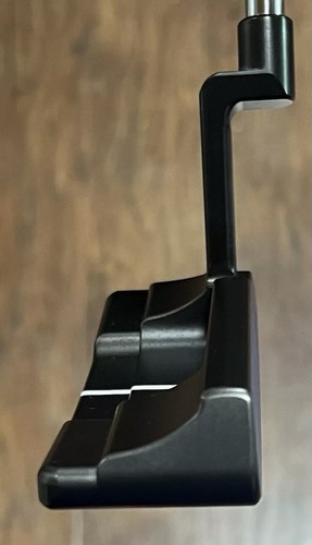 Scotty Cameron Super Select Squareback 2 Putter - New - Xtreme Dark Finish - USA - Picture 9 of 11