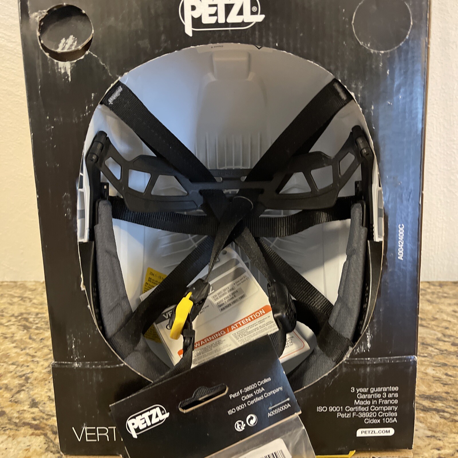 Petzl Vertex Helmet Hard Hat Chin Strap Rock climbing Rescue White