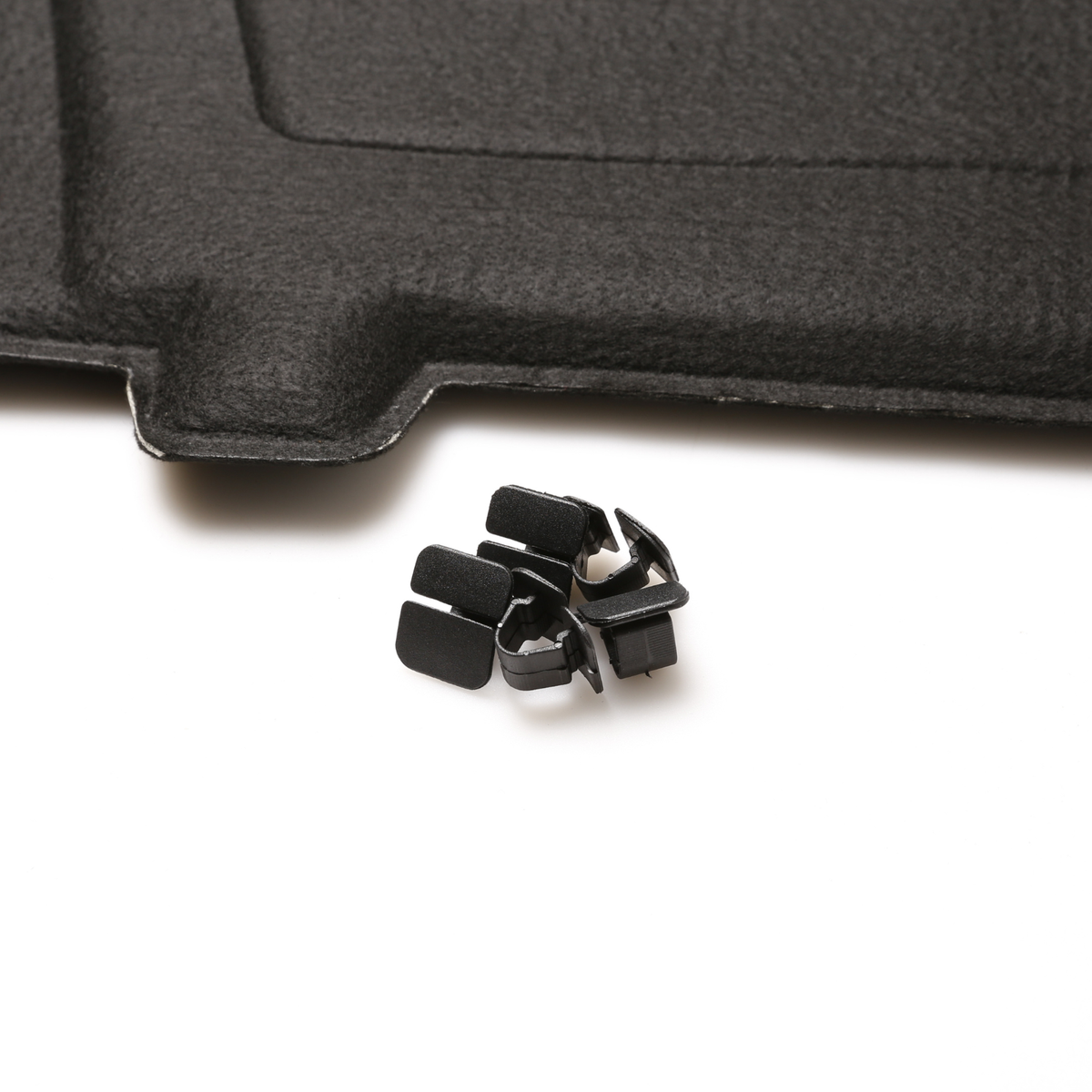 Hood insulation insulation mat with clips for Audi A6 C7 Sedan Avant from 10 Hood insulation insulation mat with clips for Audi A6 C7 Sedan Avant from 10