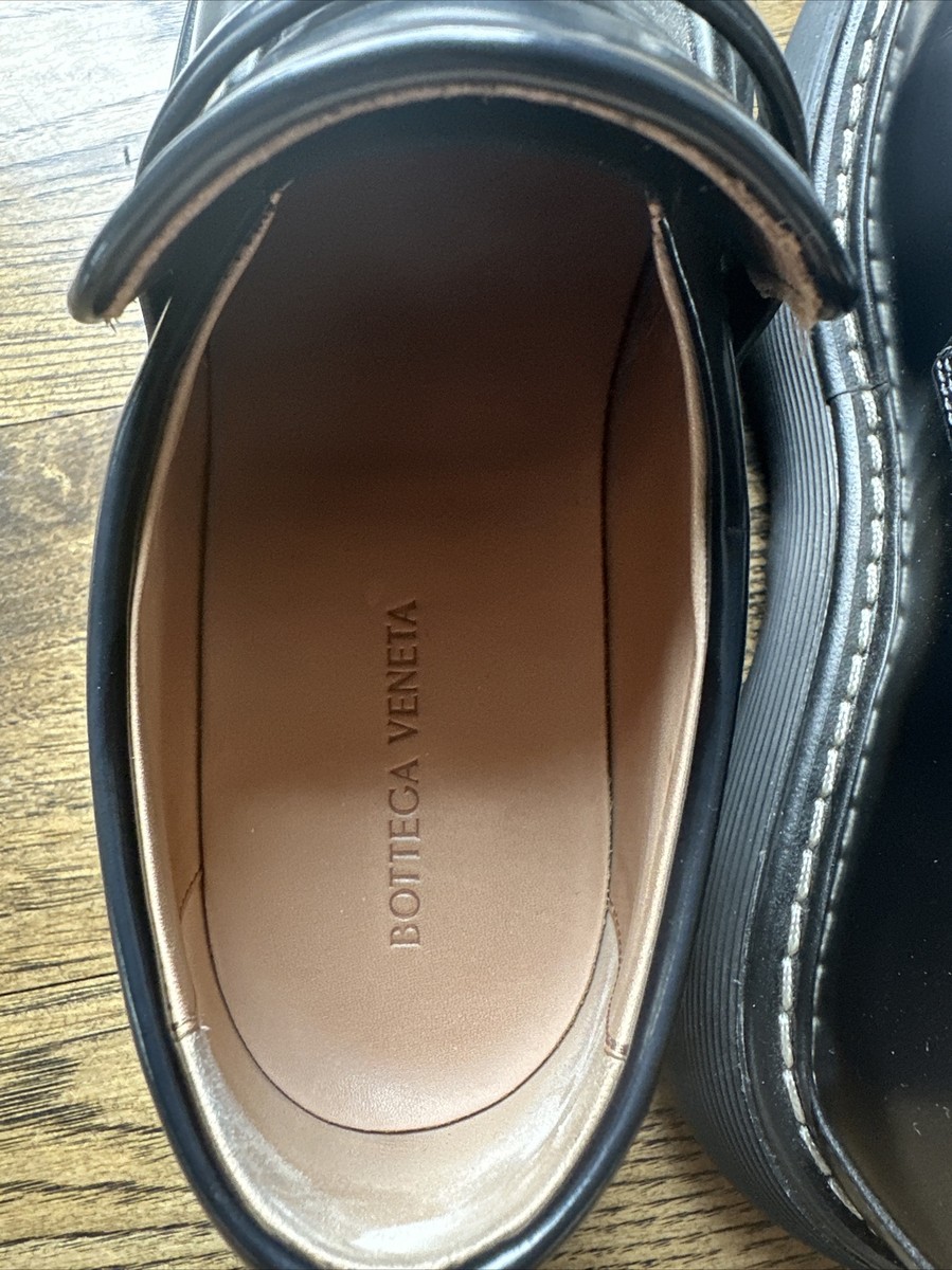 BOTTEGA VENETA ブラック Swell ローファー Bottega Veneta: Black Swell Loafers | SSENSE