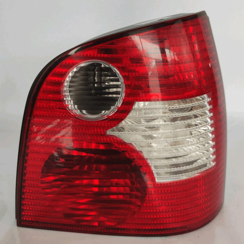 6Q6945096G Rücklicht. Rechts VOLKSWAGEN POLO (9N) 1.4 16V (55Kw) Ber.