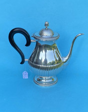 &Auml;ltere 800 Silber Teekanne,  1,5 Ltr., Petruzzi & Branca, Brescia, Italien, 830g