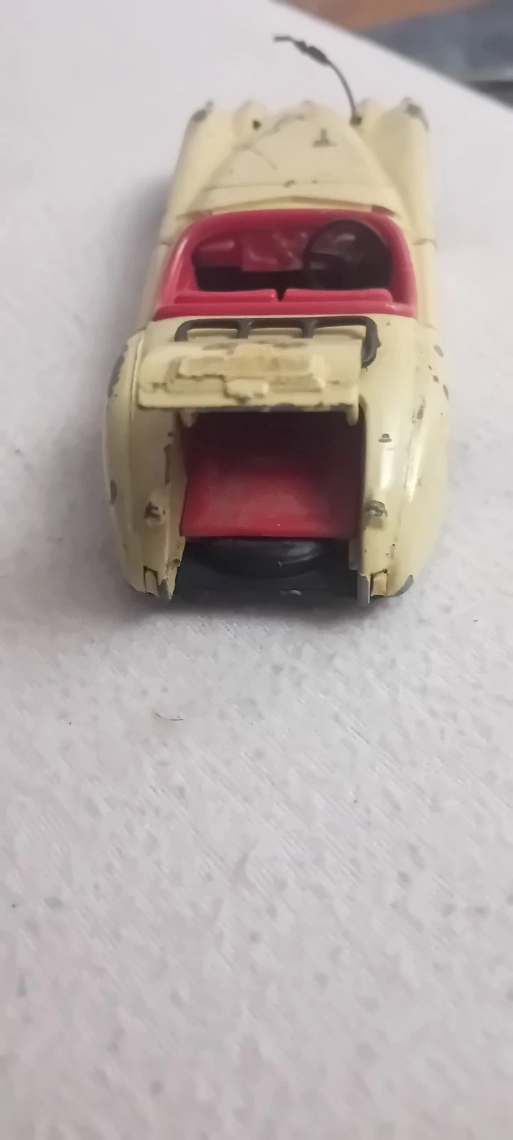 Picture 4 of 19