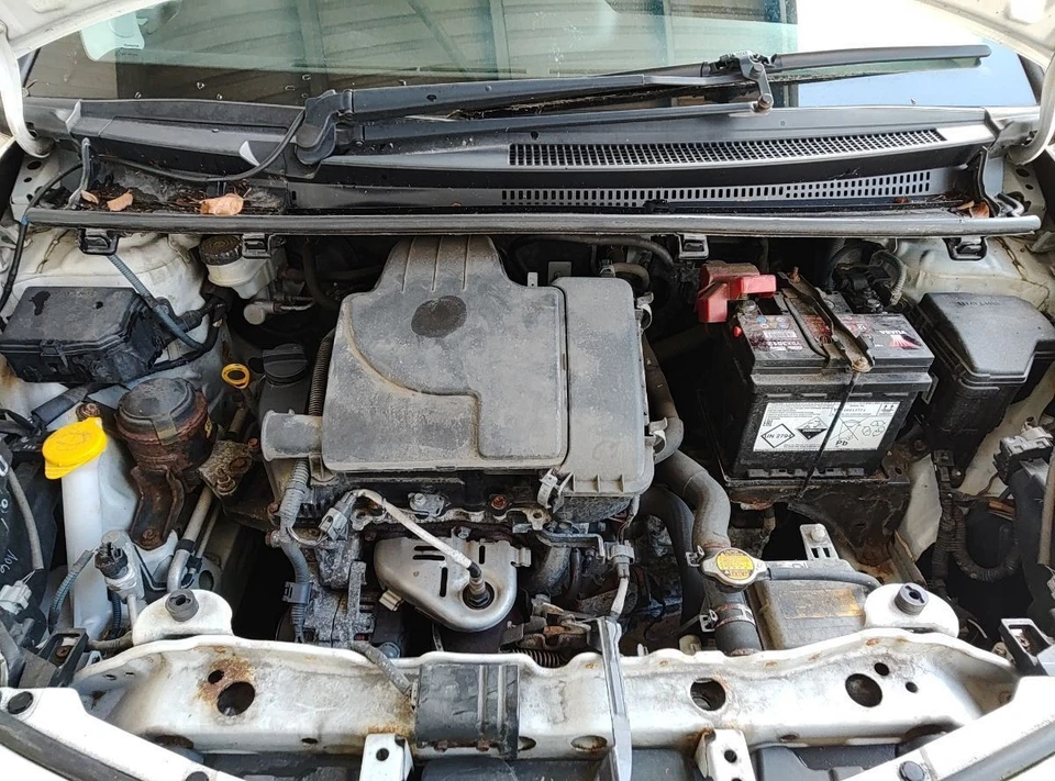 Velocímetro TOYOTA YARIS 838000DP80 Foto 3 de 4