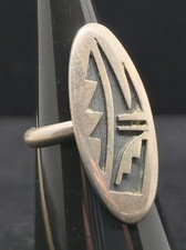 Vtg Signed Alvin Taylor Hopi Sterling Silver Overlay Abstract Tribal Ring