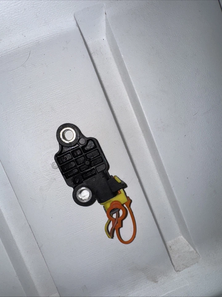 Sensor de impacto delantero GM 2007-09 Cadillac SRX SRS 15946933 Foto 4 de 4