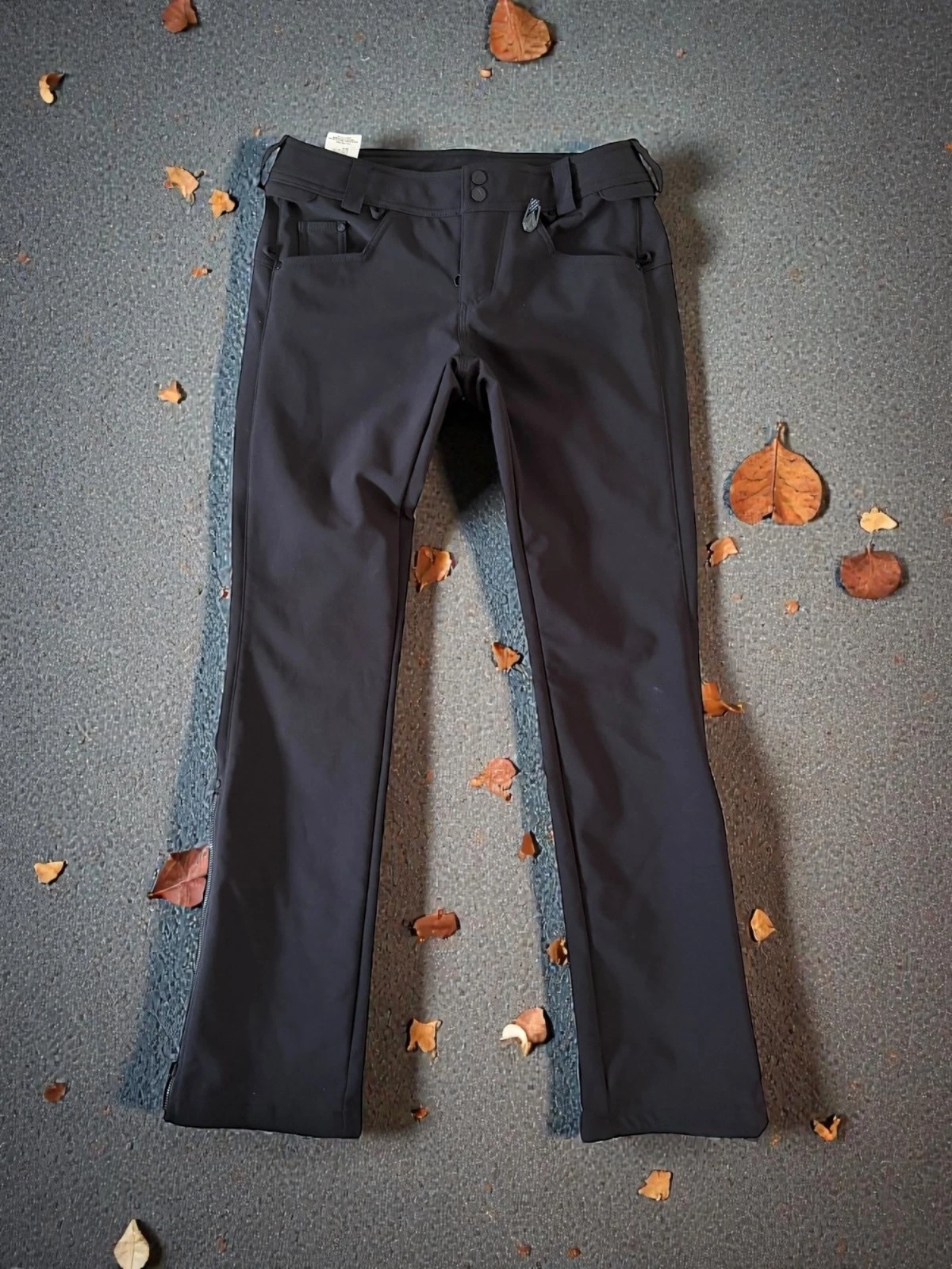 VOLCOM Women’s Black Ski Pants Size Small
