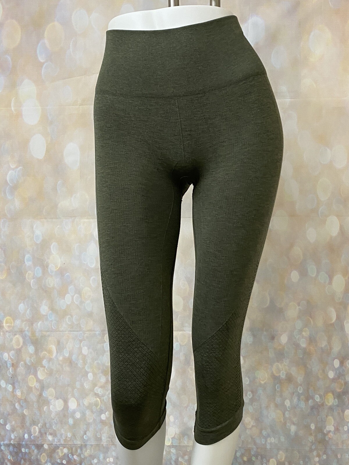 lululemon size 2/4 leggings Gem