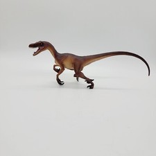 2007 Velociraptor Dinosaur by Safari Ltd; toy/Wild Safari