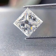 VVS1 Certified 1 CT Lab Grown Diamond Princess Cut Natural D Color
