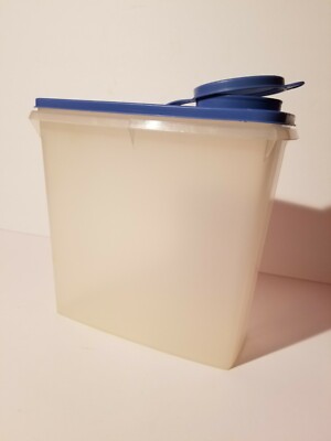Tupperware Cereal Keeper Storage Container with Blue lid Vintage 469-6  