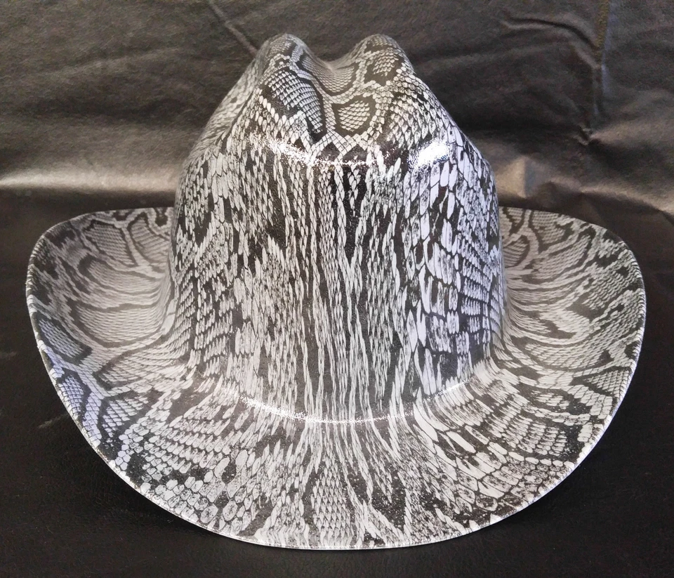 Sombrero duro Hydro Dipped Kimberly Clark Outlaw gris piel de serpiente Foto 4 de 4