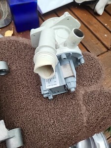 Ablaufpumpe Waschmaschine Candy Aquamatic 100 F