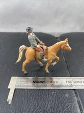 Figura De Caballo Con Jinete Y Sillín – Modelo Realista De PVC De 15 Cm, Decoración Y Juguete Coleccionable Para Niños Y Adultos