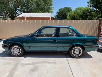 1991 BMW 3-Series Sport 1991 BMW 325i E30 With Sport Package Coupe 2dr 5spd  49k survivor refurbished