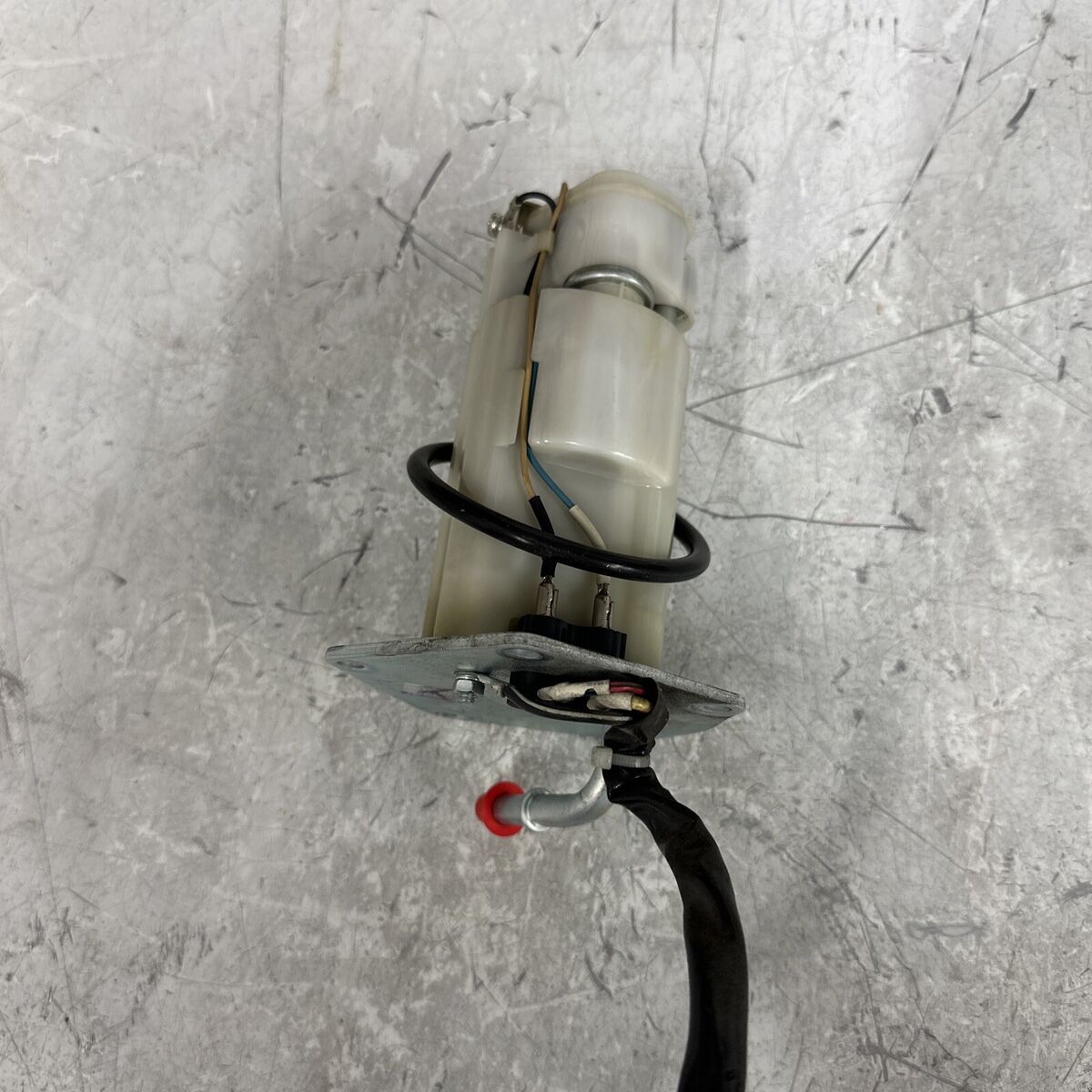 16-19 Kawasaki ZX10R Ninja Fuel Pump Gas Oem Tested 49040 16-19 Kawasaki ZX10R Ninja Fuel Pump Gas Oem Tested 49040