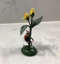 Hubrig Volkskunst Ladybug With Daffodil Or Narcissus Flower. 