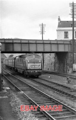 PHOTO  NEWTON ABBOTT (83A)'S 'WARSHIP' CLASS TYPE 4 B-B D842 'ROYAL OAK' WITH TH