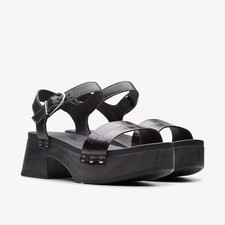 BNIB Clarks Ladies SIVANNE BAY Black Leather Clog Sandals