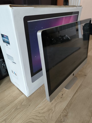 27-inch Apple iMac i5 16GB RAM 1TB HDD Late 2009 Repairs Spares Original Box - Afbeelding 1 van 8
