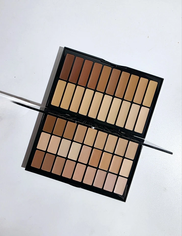 Bobbi Brown BBU Pro Face Palette New LE - Image 4 of 4