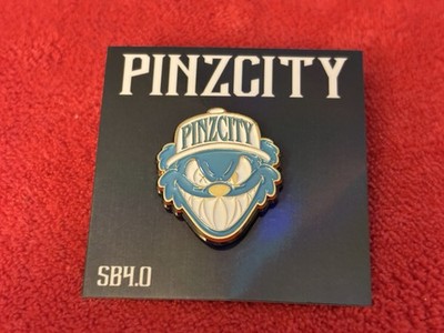 Pinzcity Scare Bear 4.0 Bright Sky Blue Gold Hat Pin Drake Nothing Was The Same