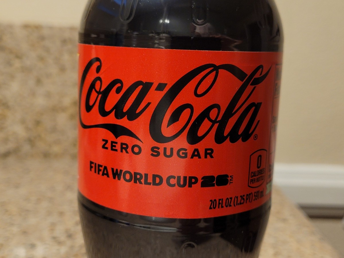 2026 Coca Cola ZERO USA ?? FIFA WORLD CUP 26 Bottle & Can NEW 2 