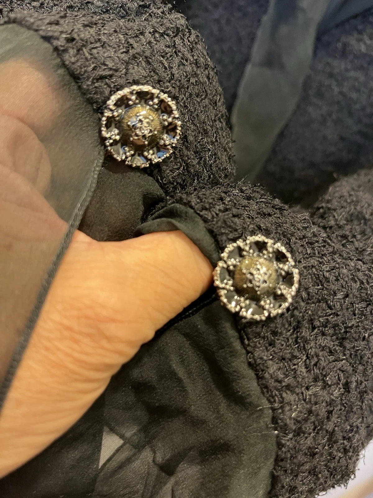 GIACCA CHANEL RUNWAY 2 CC BOTTONE~CC~FODERATA IN SETA SPLENDIDA NERA CHIFFON LANA NERA 44